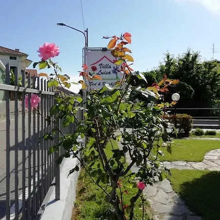 Luisa Bed & Breakfast *