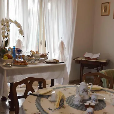 Luisa Bed & Breakfast *