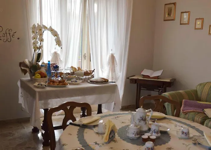 Luisa לינה וארוחת בוקר 3*